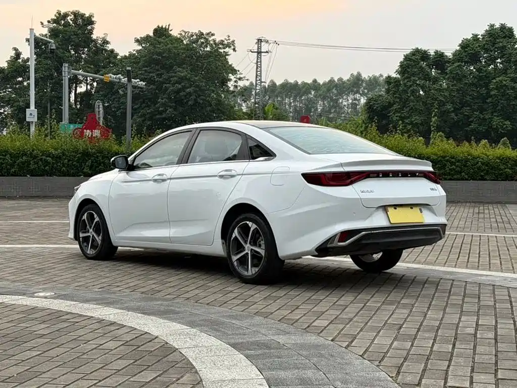 Geely Emgrand L 2022 2022 1.4T CVT Flagship