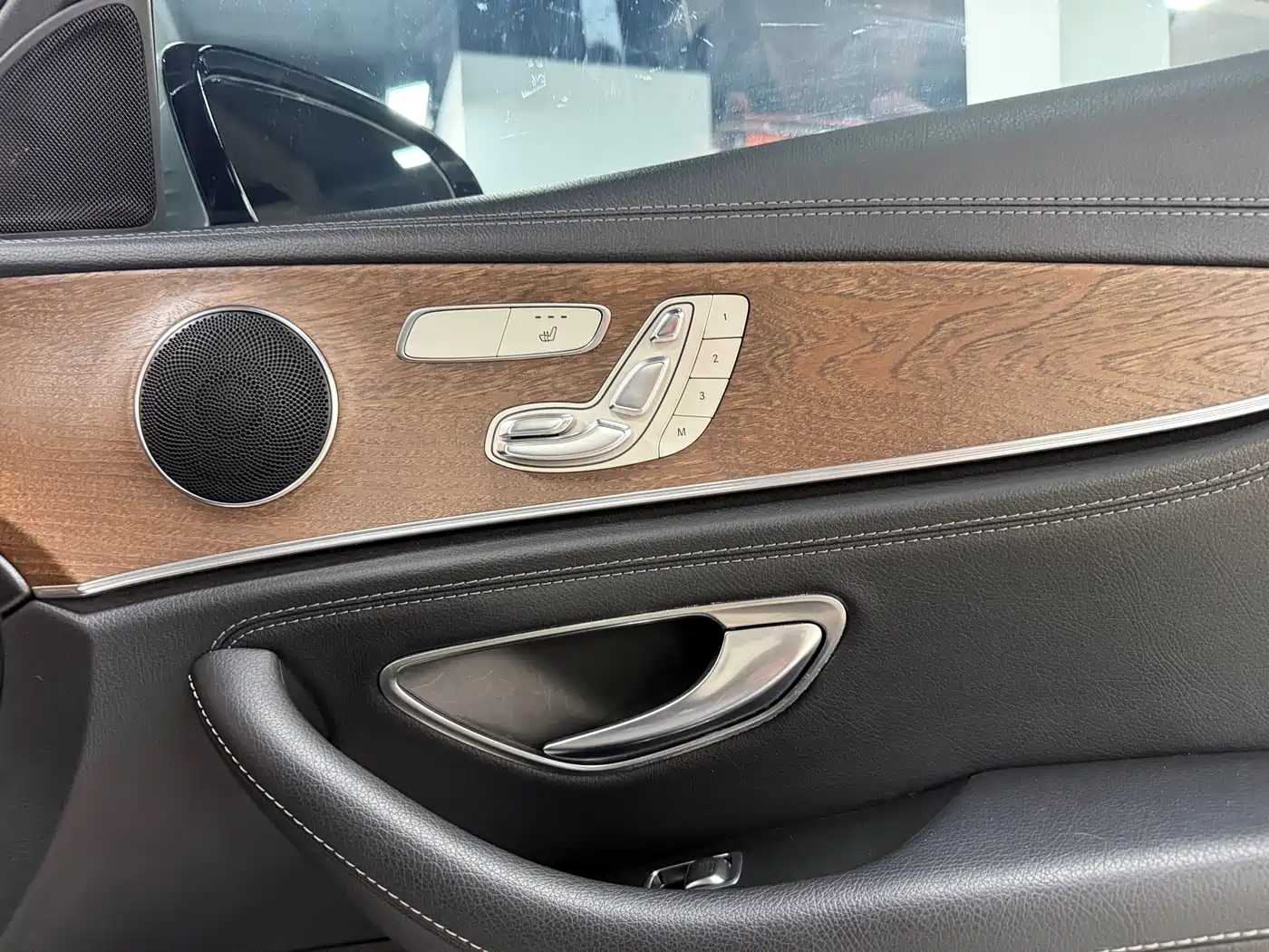 Mercedes-Benz E-Class 2018 Facelift E 300 L Fashion фото 16