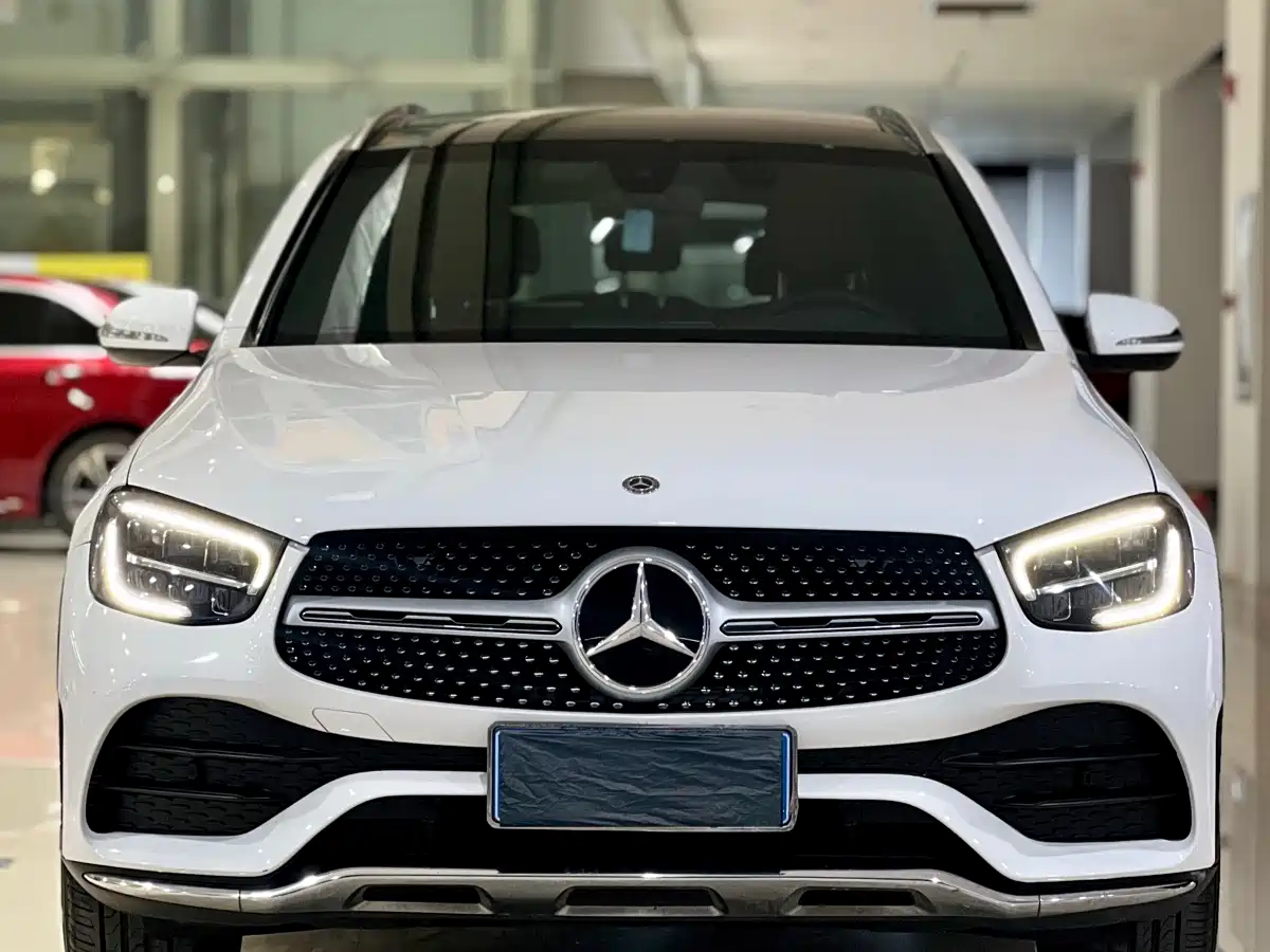 Mercedes-Benz GLC 2020 GLC 260 L 4MATIC Luxury фото 2