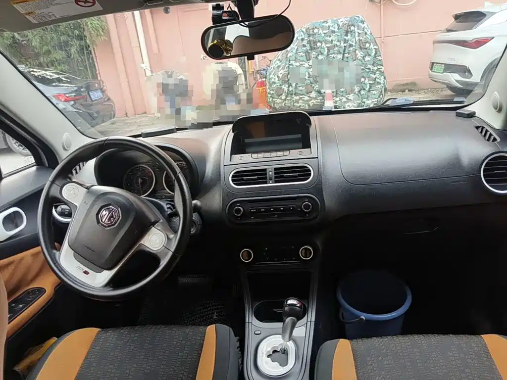 MG 3SW 2017 2015 1.5L AMT Elite