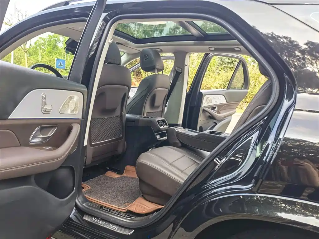 Mercedes-Benz GLE 2021 GLE 450 4MATIC Fashion фото 10