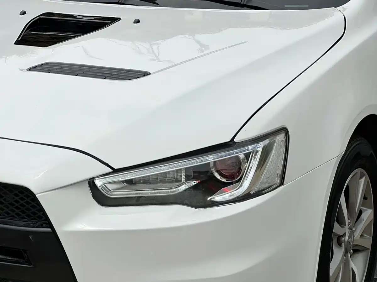 Mitsubishi Lancer EX 2011 Fashion Edition 1.8L Manual Wisdom фото 4