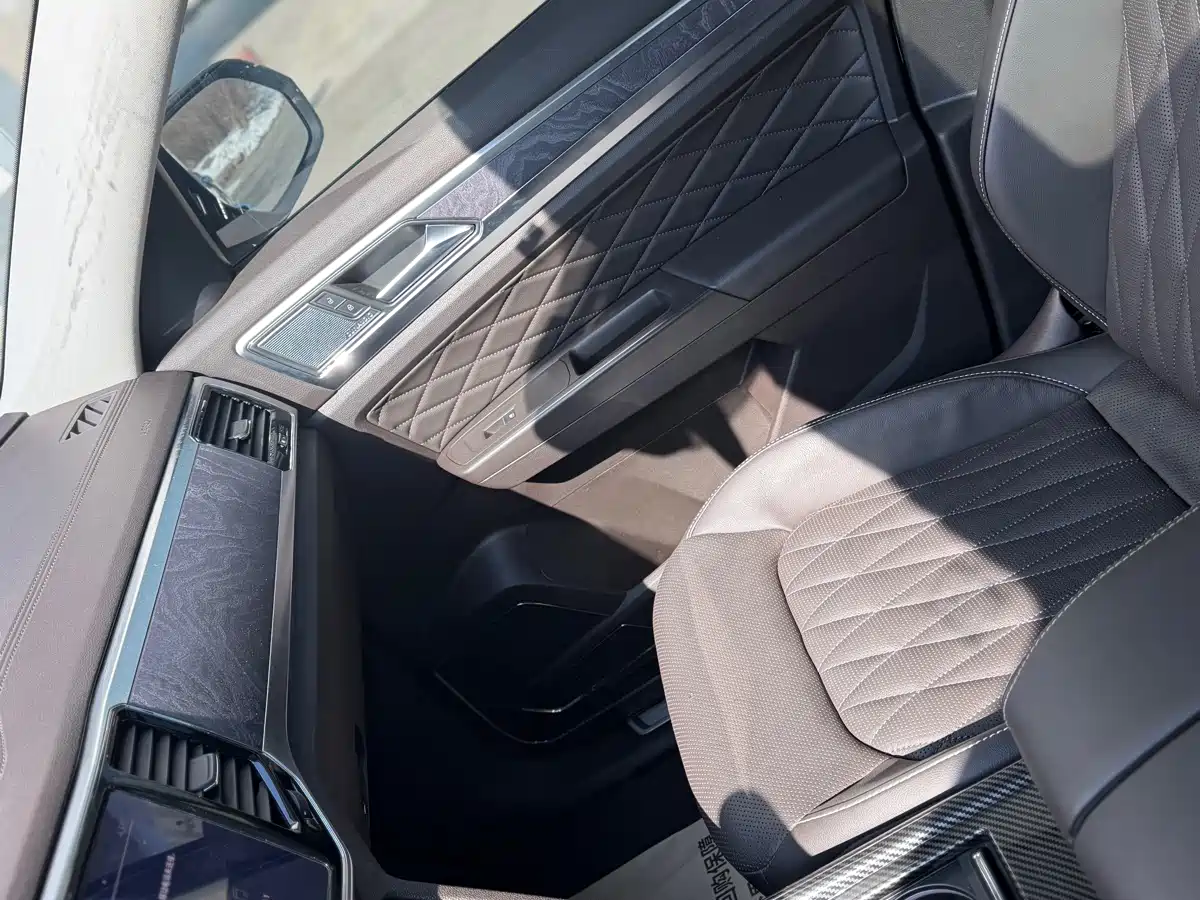 Volkswagen Teramont 2019 380TSI 4WD Flagship China V фото 24