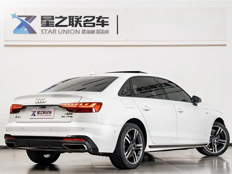 Audi A4L 2022 40 TFSI Luxury Dynamic фото 7