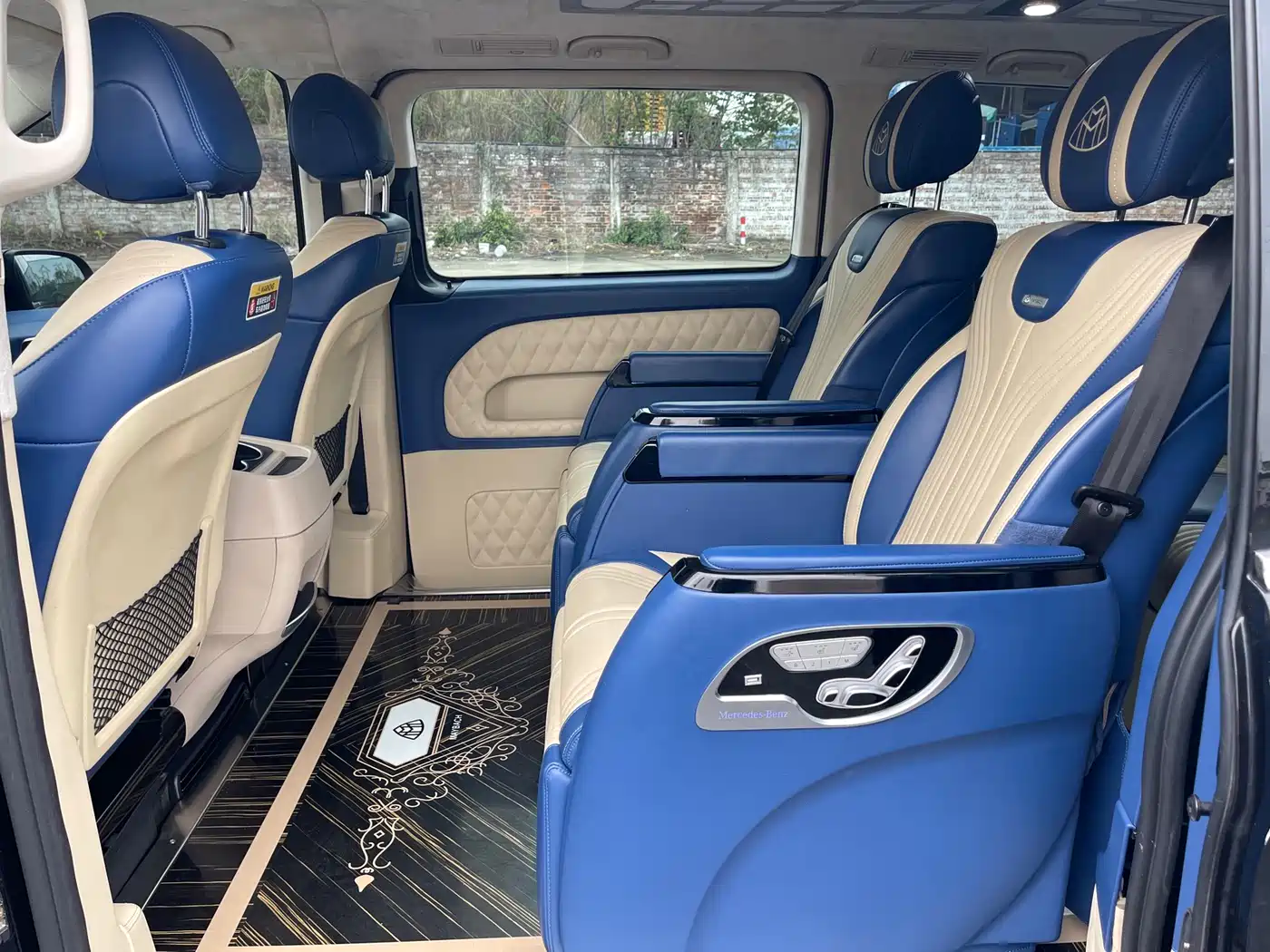 Mercedes-Benz Vito 2020 2.0T Elite Edition (7-seater) фото 19