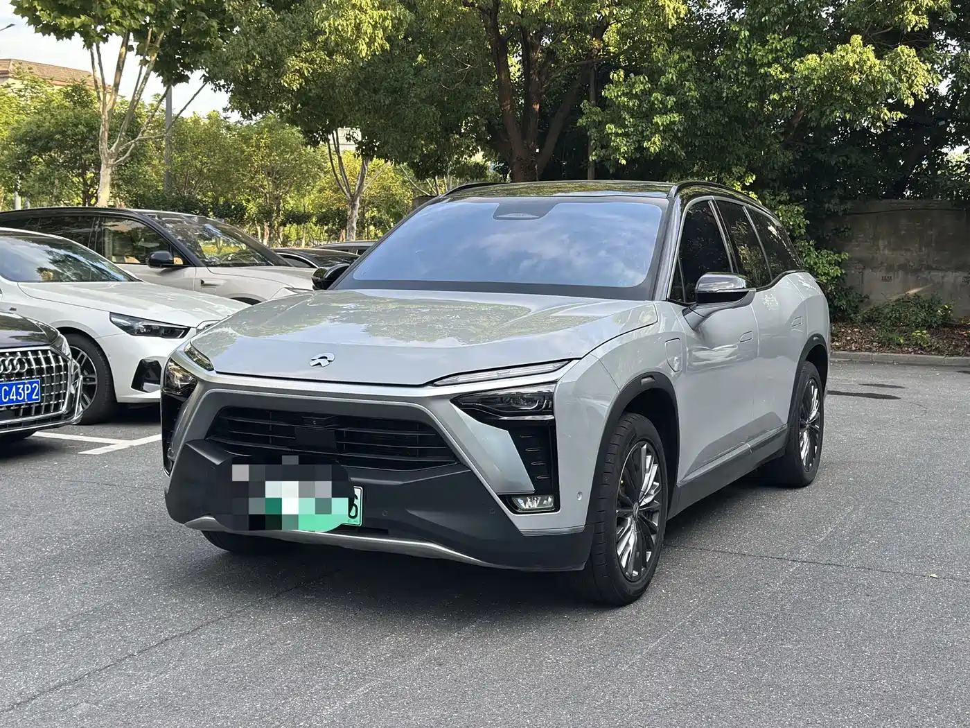 NIO ES8 2020