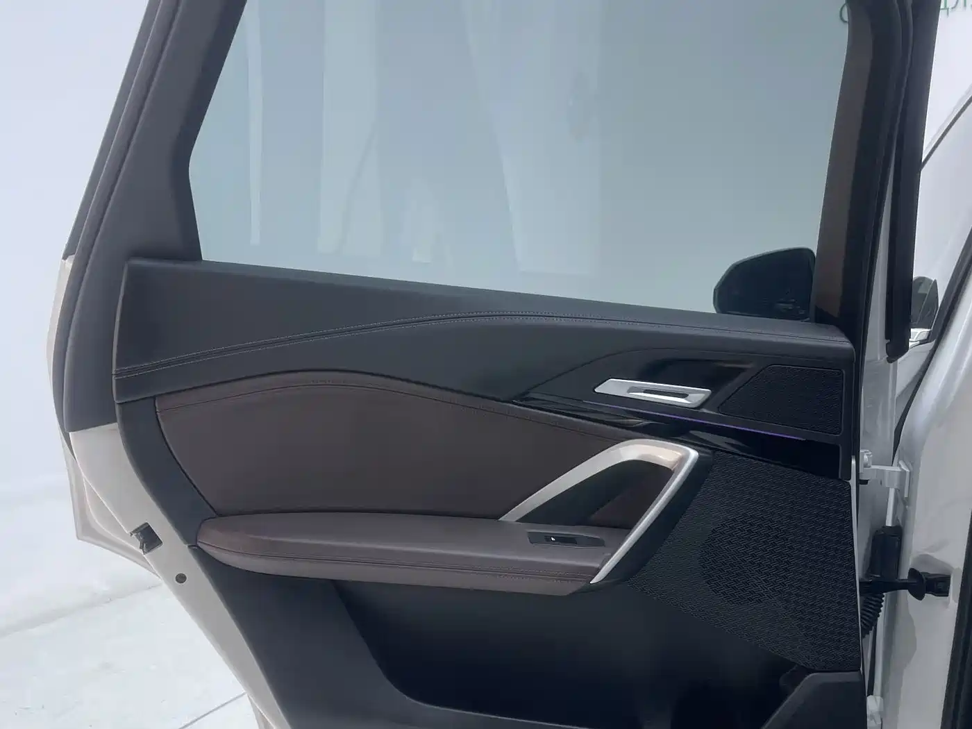 BMW X1 2025 2023 sDrive20Li X Design Package