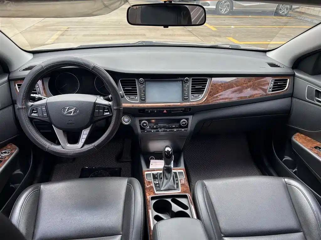 Hyundai Mistra 2014 1.8L Auto Premium DLX фото 4