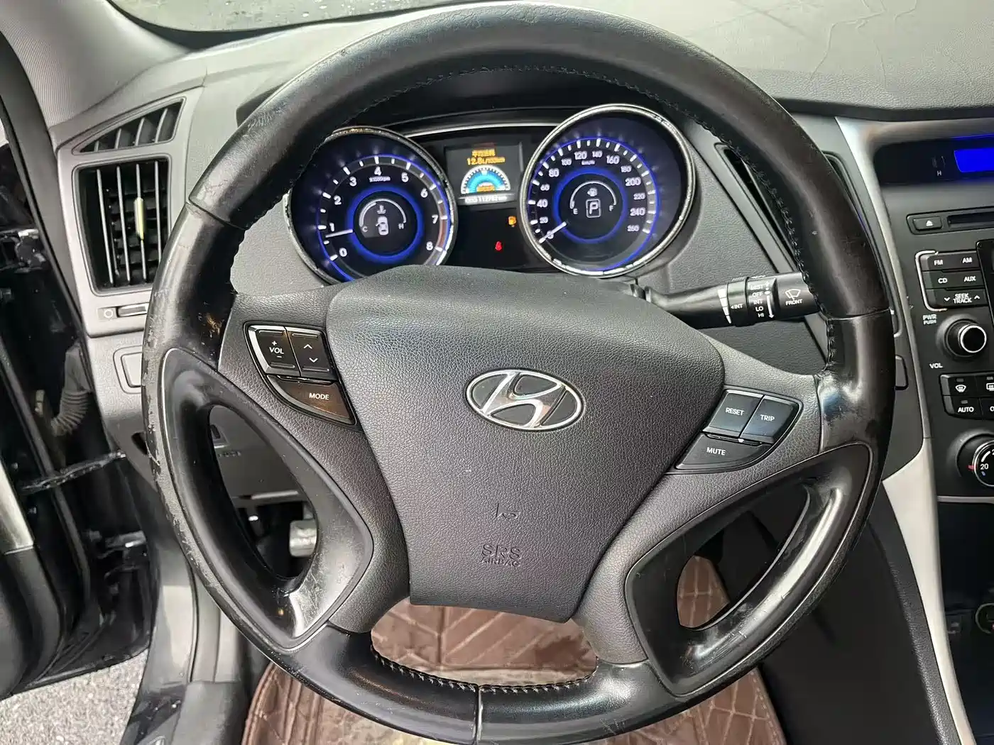 Hyundai Sonata 2013 2013 Model 2.0L Automatic Leading Edition