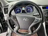 Photo 11 - Hyundai Sonata