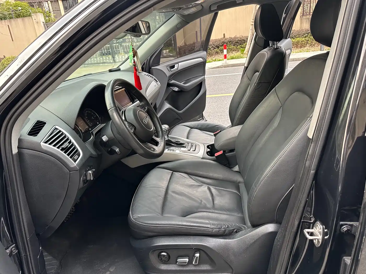 Audi Q5 2018 2017 Plus 40 TFSI Technology