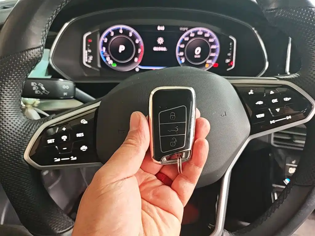 Volkswagen Passat 2023 Facelift 330TSI Elite Edition фото 17