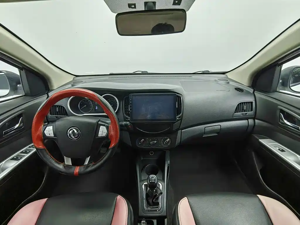 Dongfeng Aeolus Dongfeng Fengshen AX3 2017 2016 1.5L Manual Trendy Cool Edition
