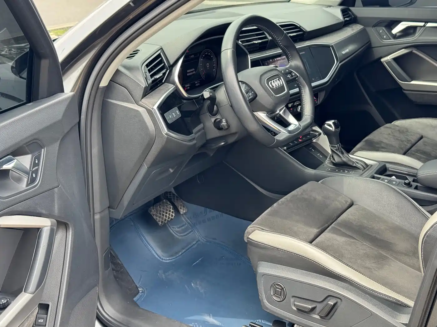 Audi Q3 2022 35 TFSI Fashion Dynamic фото 11