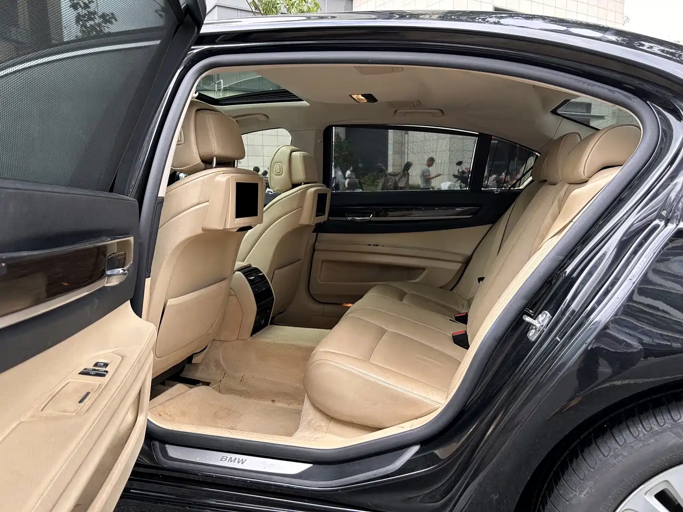 BMW 7 Series 2010 2009 730Li Leading