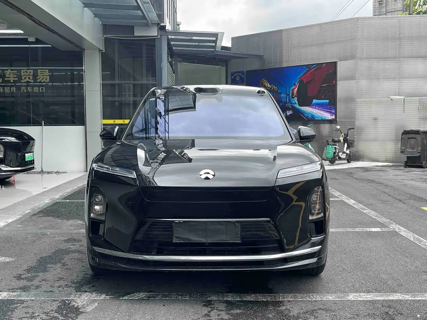 2026 NIO ES8