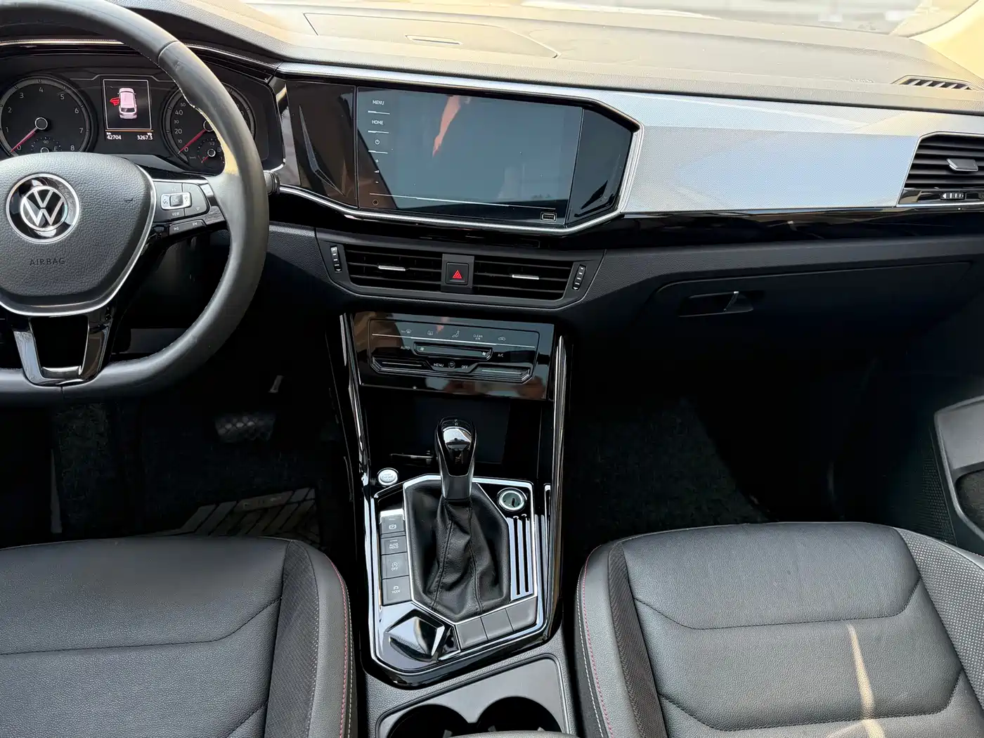 Volkswagen Tayron 2022 280TSI 2WD Luxury Smart Connect Edition фото 18