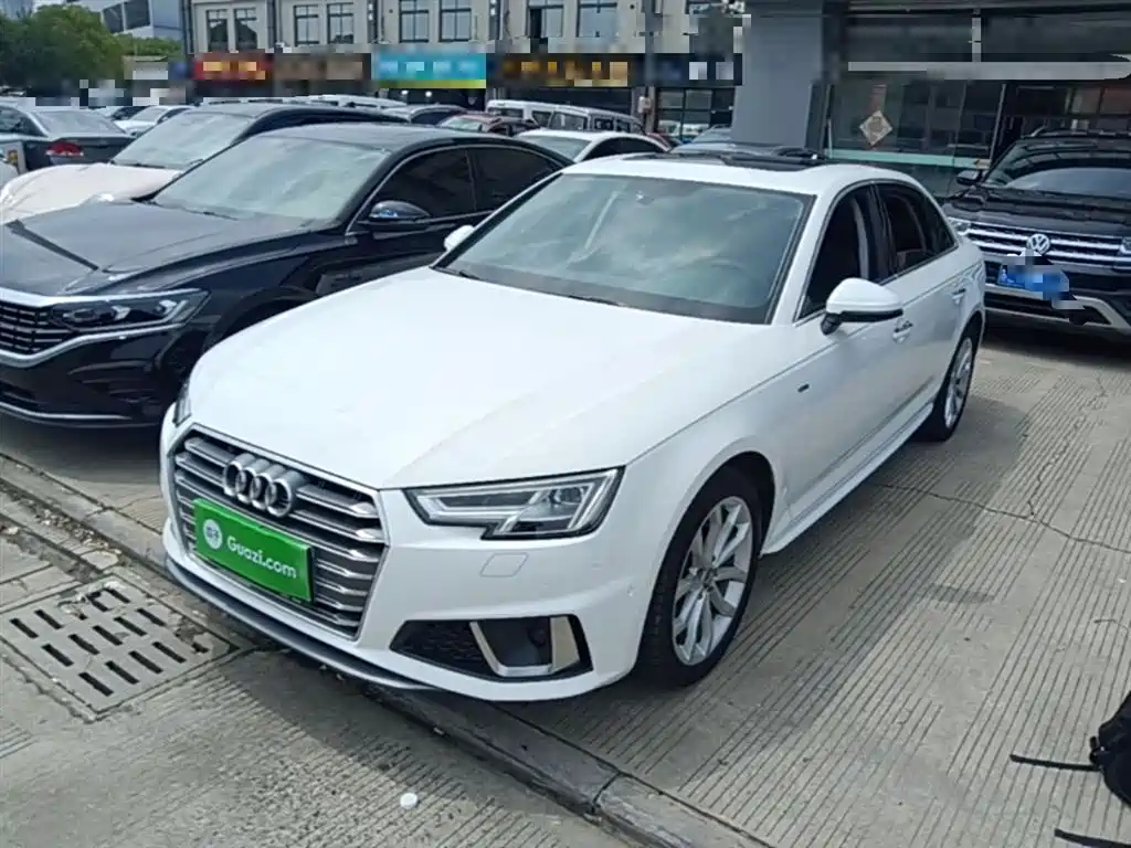 Audi A4L 2019 40 TFSI Fashion (China VI)