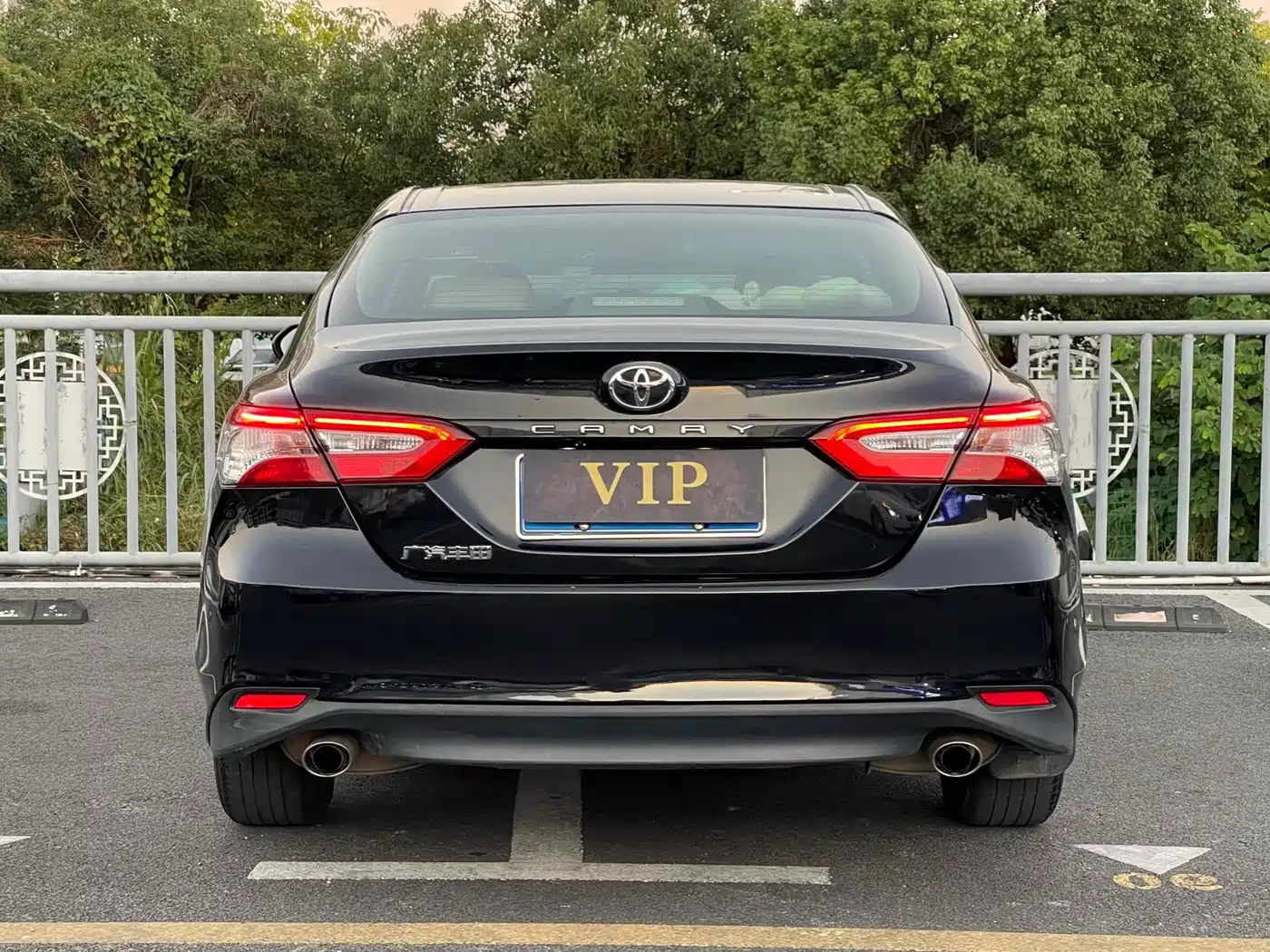 Фото 5 - Toyota Camry