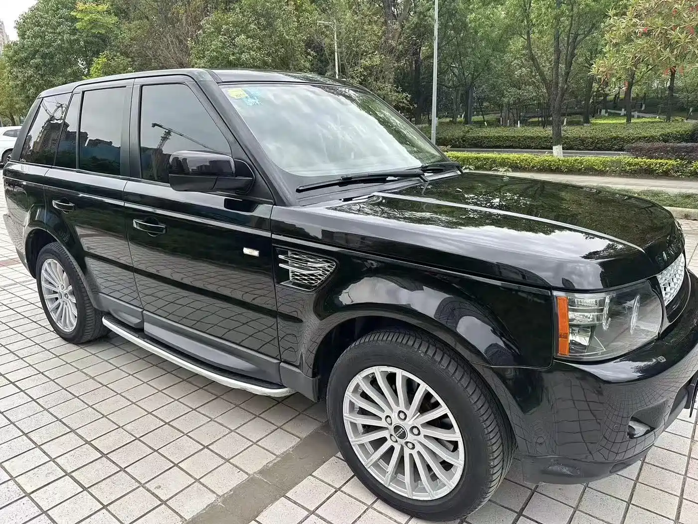 Фото 8 - Land Rover Range Rover Sport