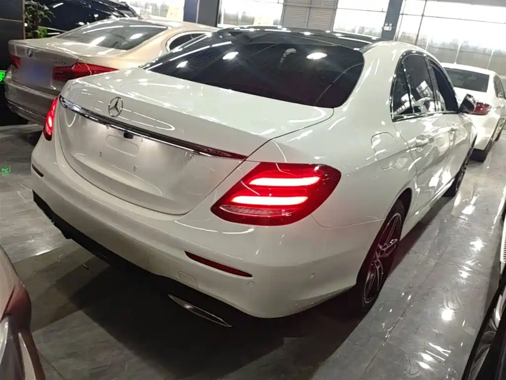 Mercedes-Benz E-Class 2017 E 200 Sport 4MATIC фото 7