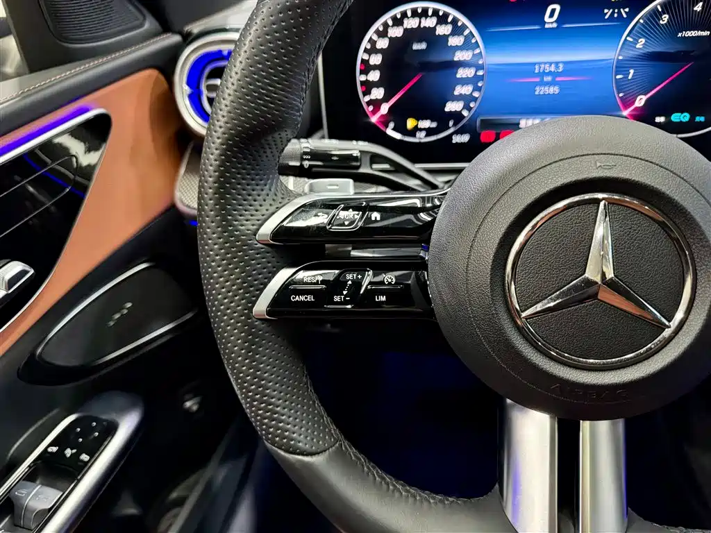 Mercedes-Benz C-Class 2022 C 200 L Sport Version фото 16
