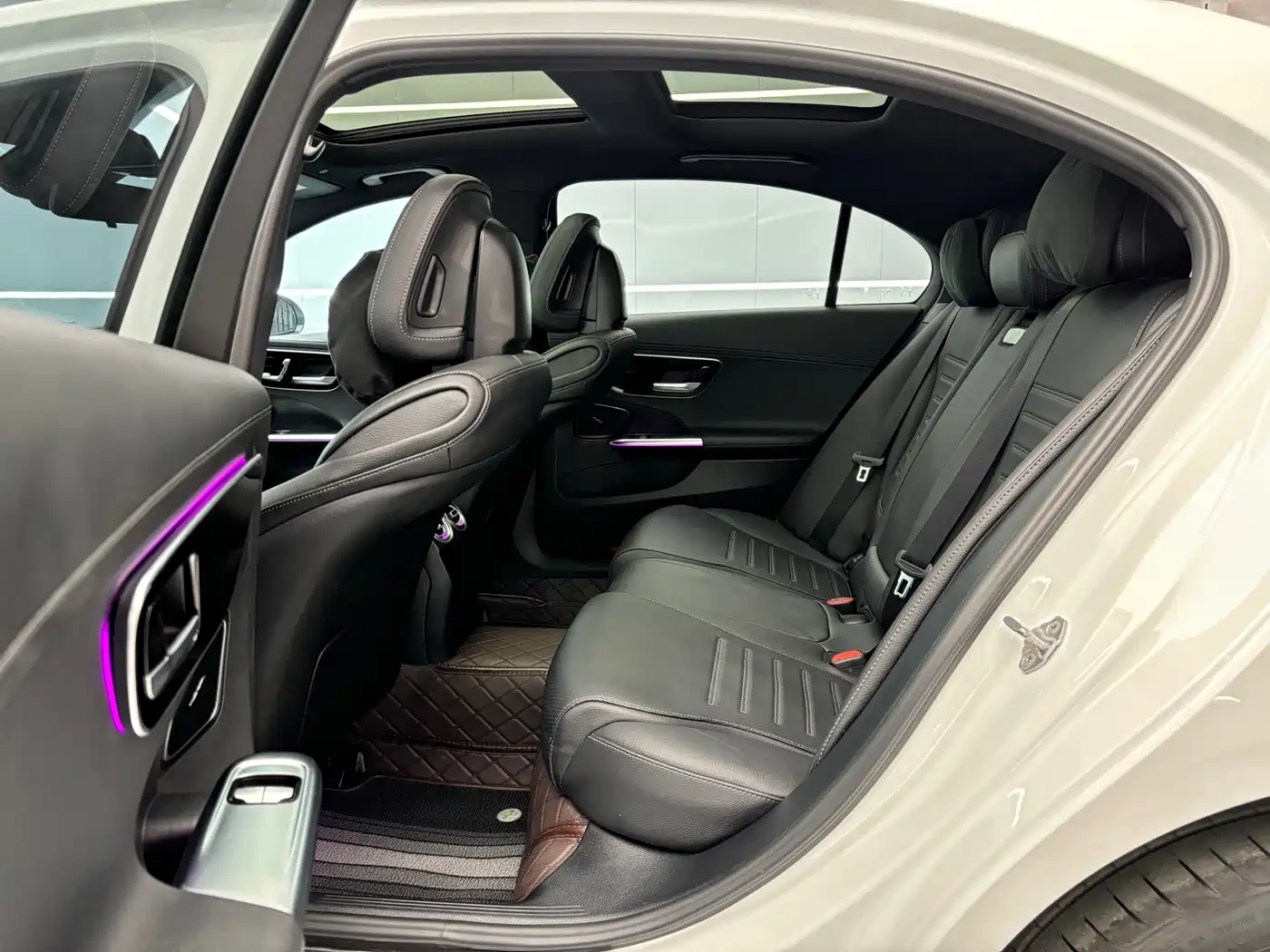 Mercedes-Benz C-Class 2024 C 260 L Sport фото 19