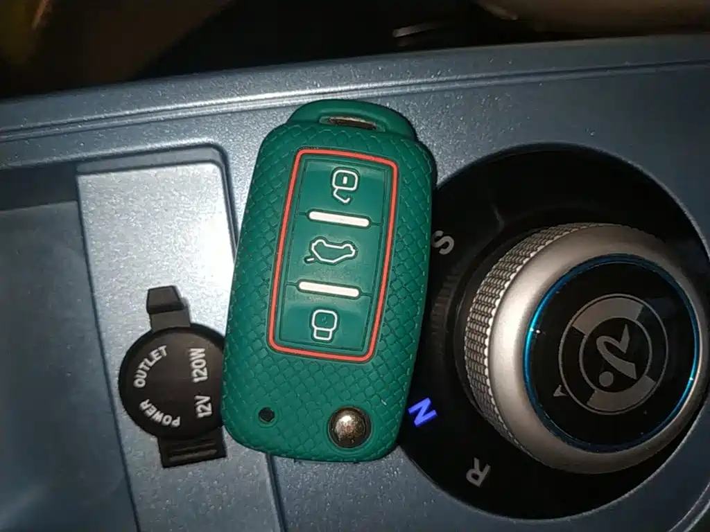 Huachen Xinyi Brilliance Xinyi i03A 2022 2021 318km 31.45kWh
