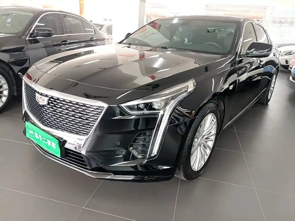 Фото 1 - Cadillac CT6