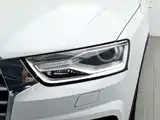 Photo 7 - Audi Q3