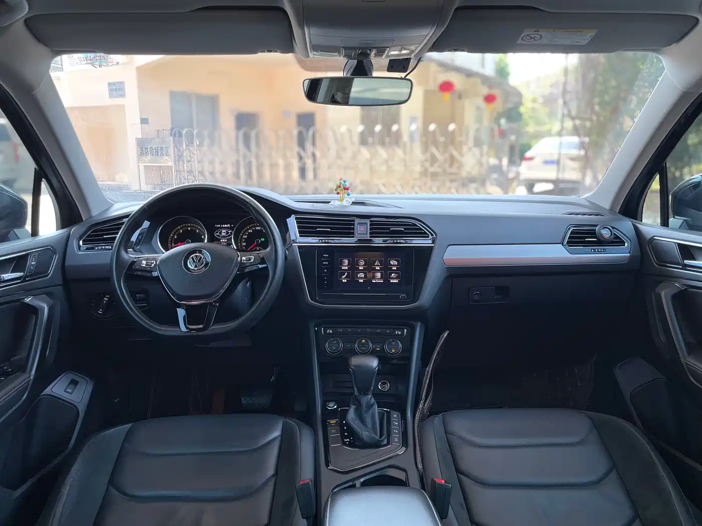 Volkswagen Tiguan L 2019 Facelift 330TSI Auto 2WD Smart Luxury China VI фото 9