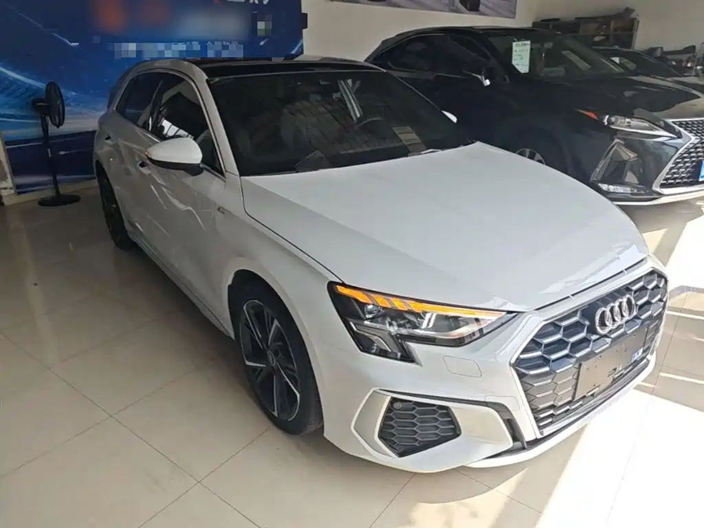 Audi A3 2022 Sportback 35 TFSI Style Sport фото 4