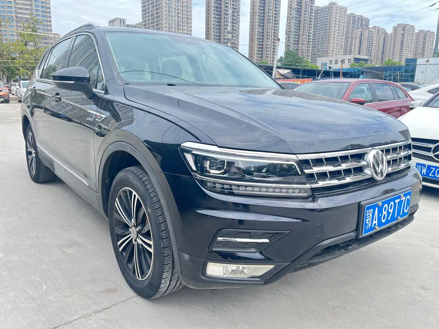 Фото 3 - Volkswagen Tiguan L