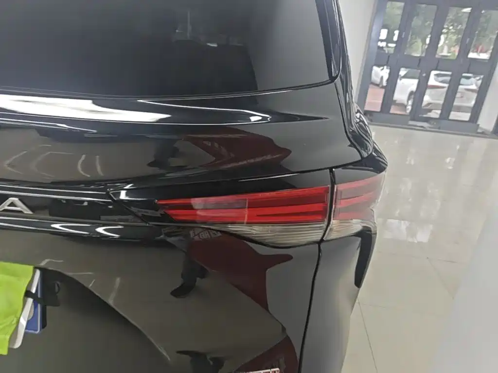 Toyota Sienna 2026 2026 2.5L Hybrid AWD Premium Edition