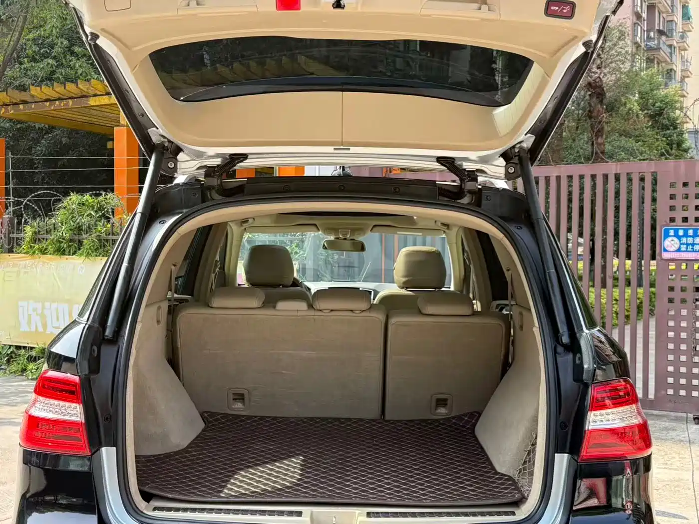 Mercedes-Benz M-Class 2014 ML 400 4MATIC Dynamic фото 25