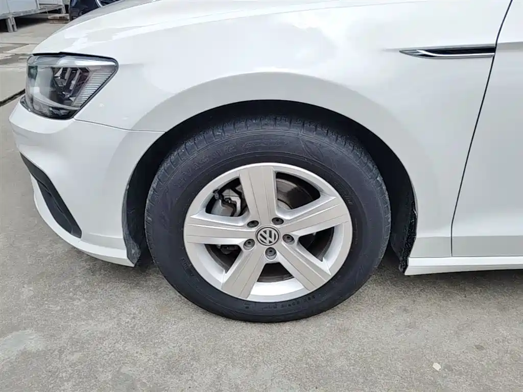 Volkswagen Lamando 2019 230TSI DSG Trend Edition China V фото 23