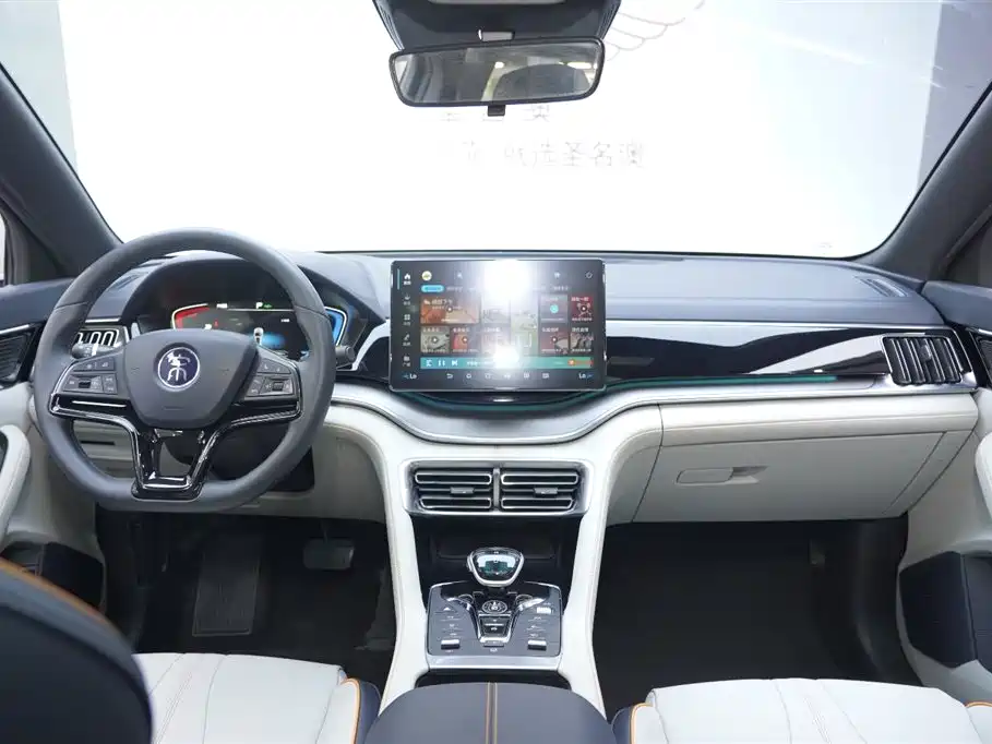 BYD Song PLUS PHEV 2021 DM-i 110KM Flagship фото 9