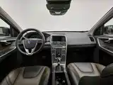 Photo 5 - Volvo XC60