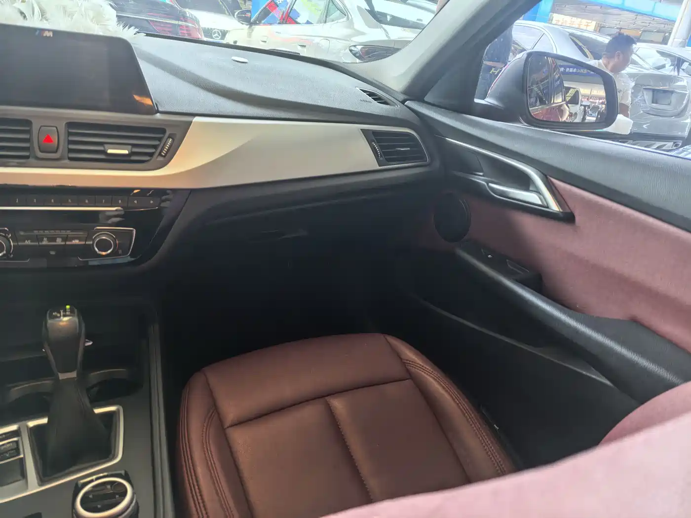 BMW 1 Series 2019 118i Fashion Edition фото 7