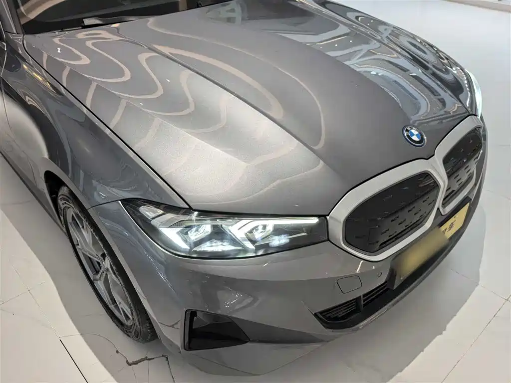 BMW i3 2022 eDrive 35 L фото 9