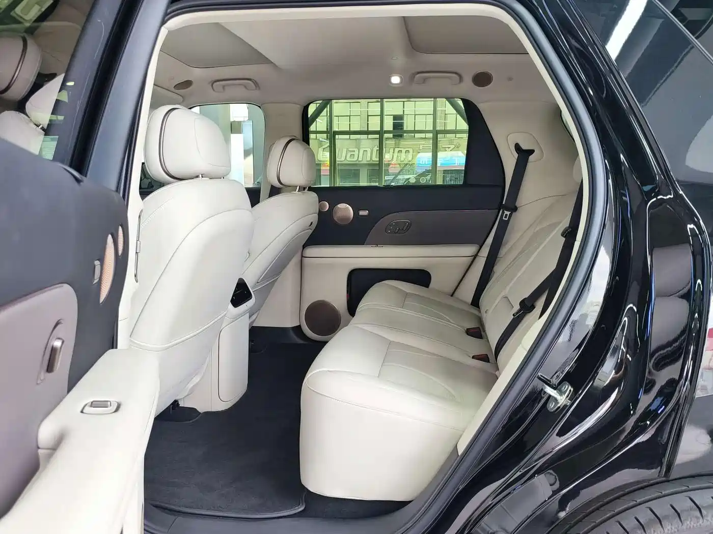 IM Motors IM LS8 2026 2026 Model Base Version 5-seater