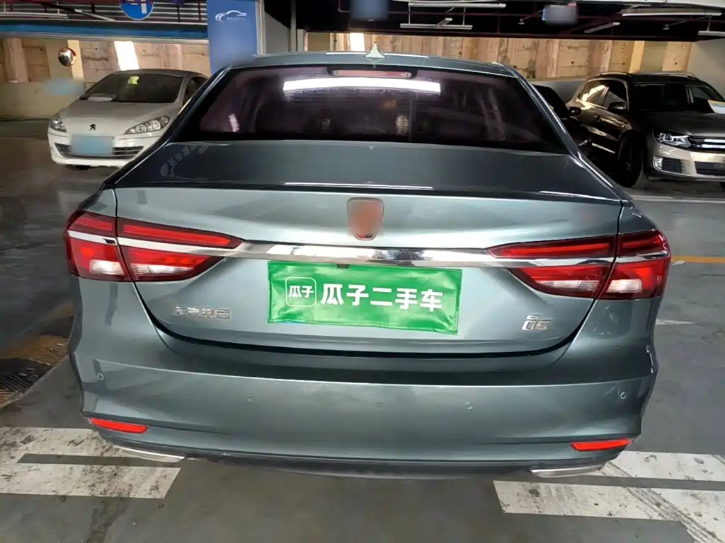 Roewe i6 2018 2018 20T Automatic Flagship Edition