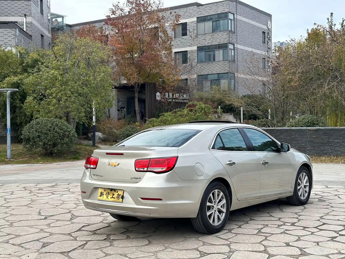 Chevrolet Malibu 2017 1.5T Automatic Luxury Edition фото 13