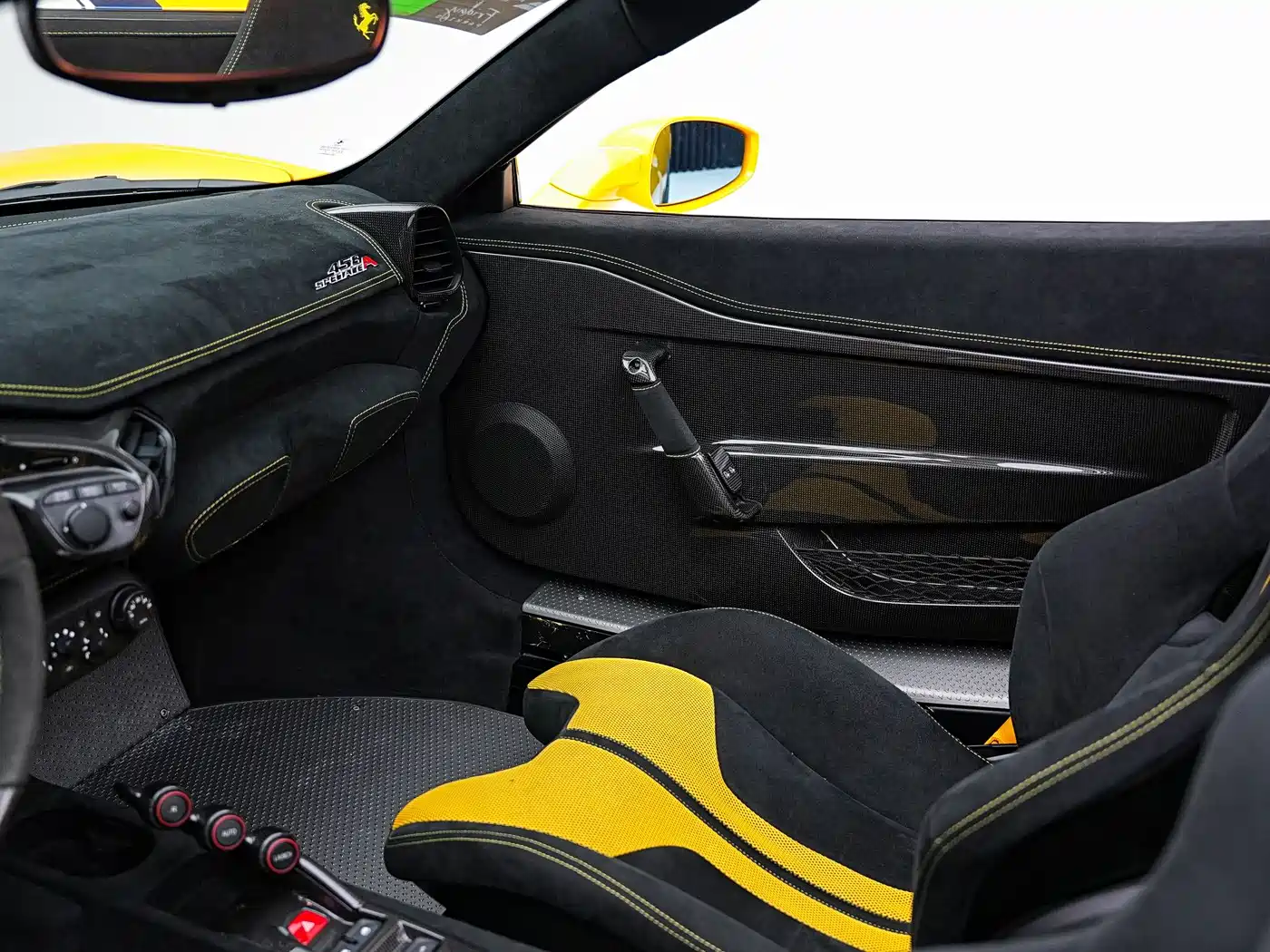 Ferrari 458 2016