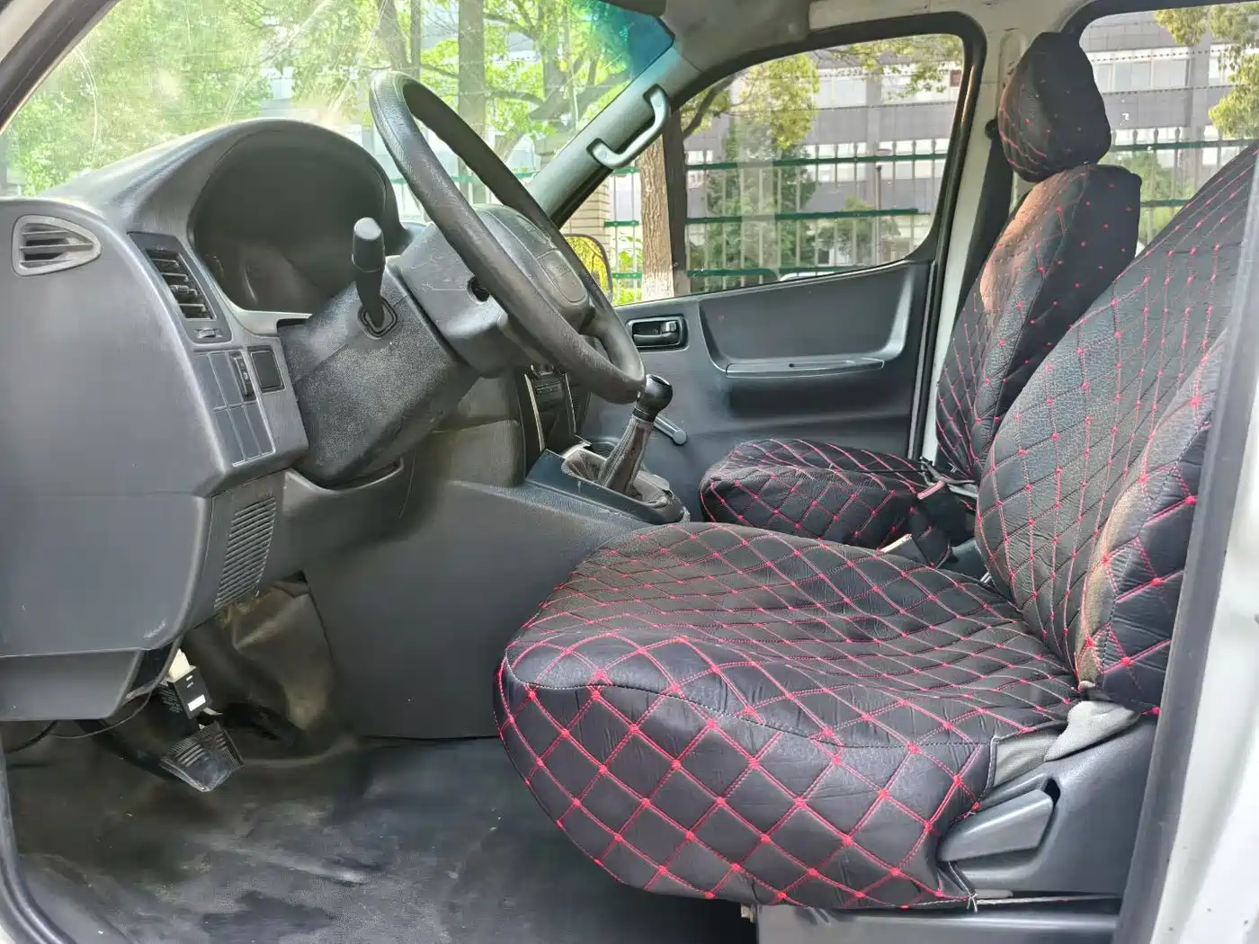 Jinbei Grace 2017 2016 2.0L Classic Standard Long Wheelbase 9-seater