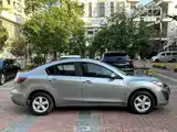 Photo 5 - Mazda Mazda3 Axela