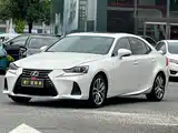 Фото 1 - Lexus IS