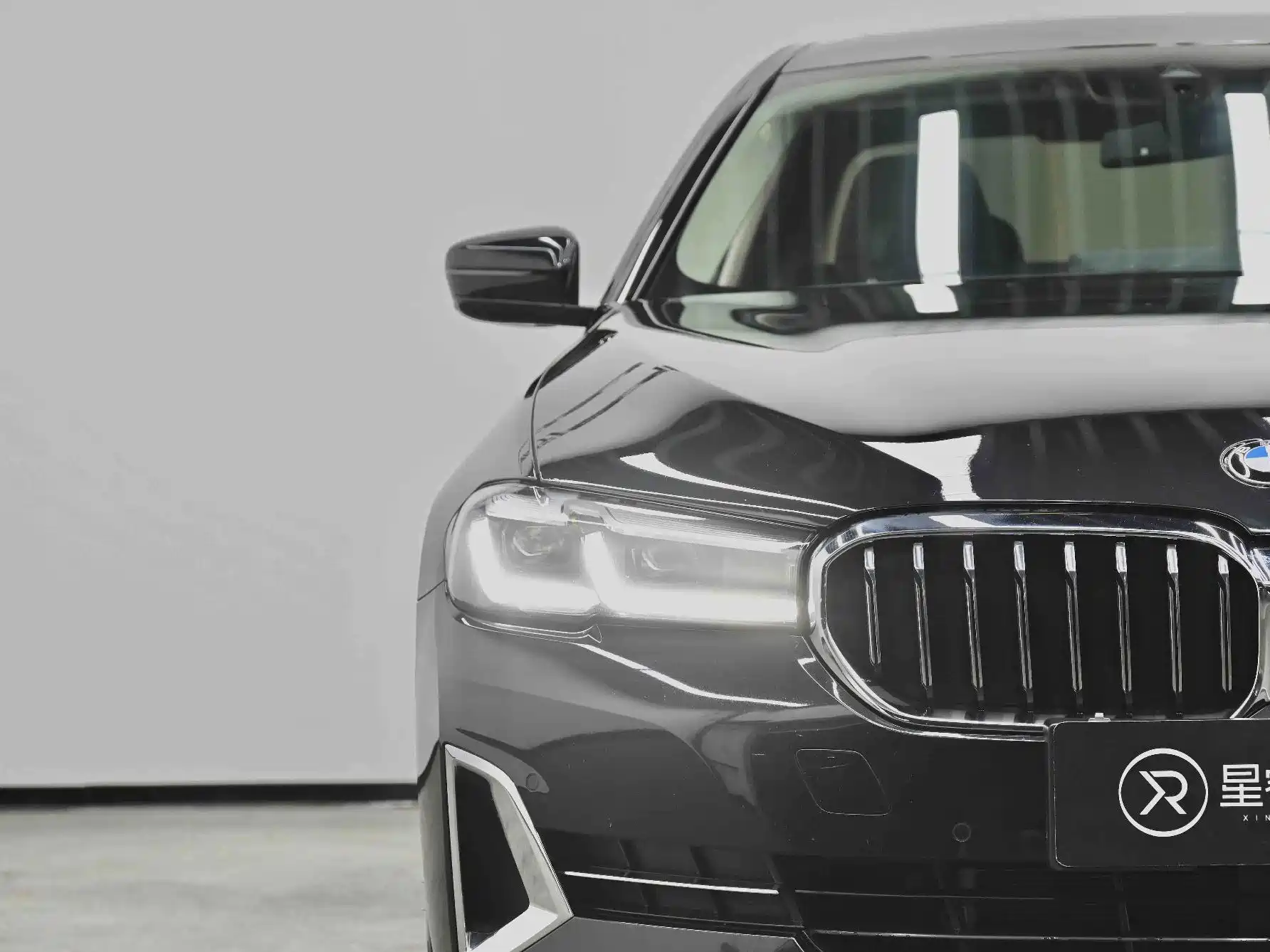صورة 10 - BMW 5 Series