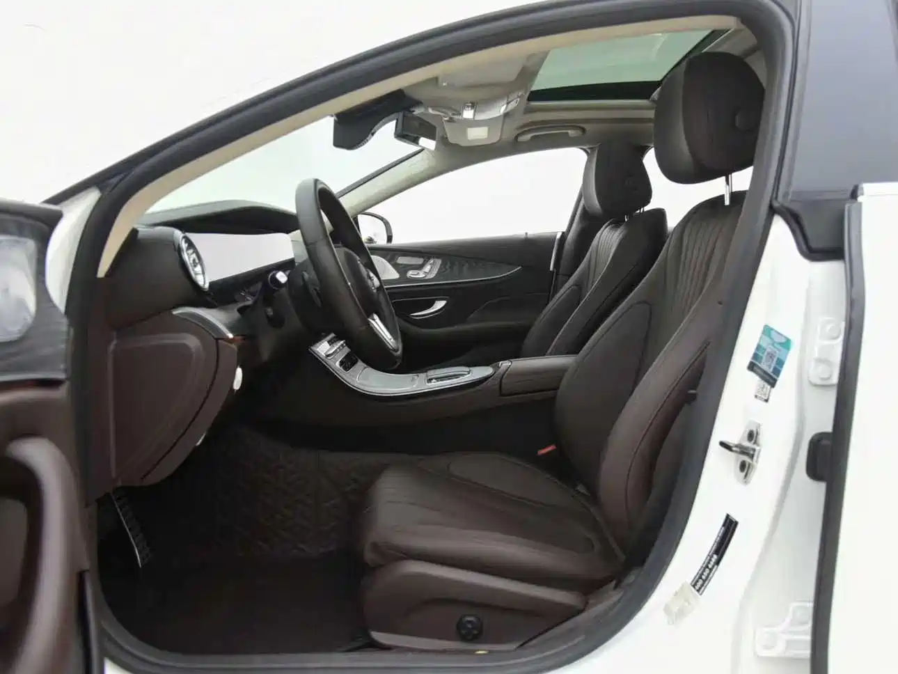Mercedes-Benz CLS 2021 CLS 300 Luxury фото 5