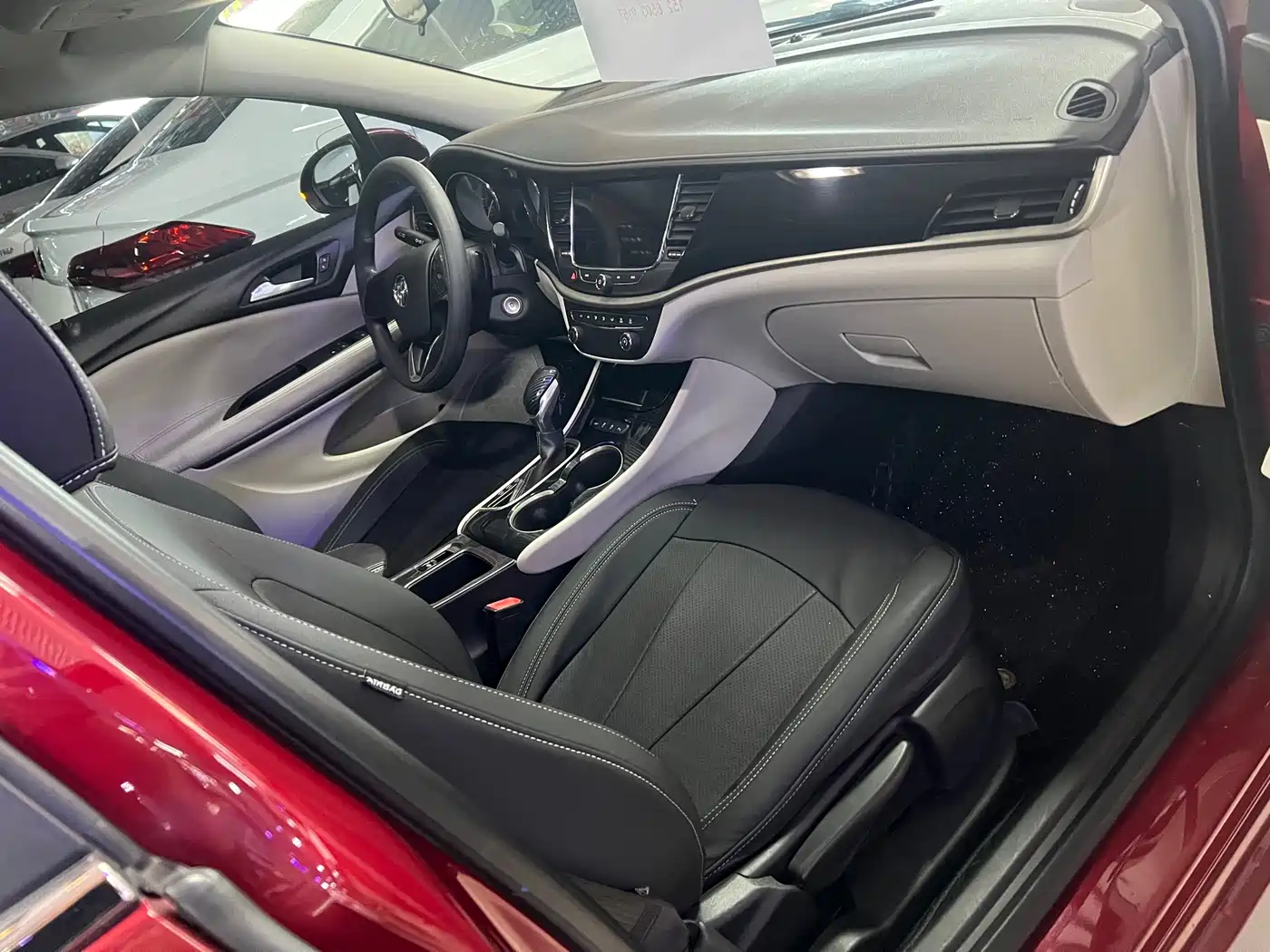 Buick Verano 2020 15T Auto Progressive фото 9